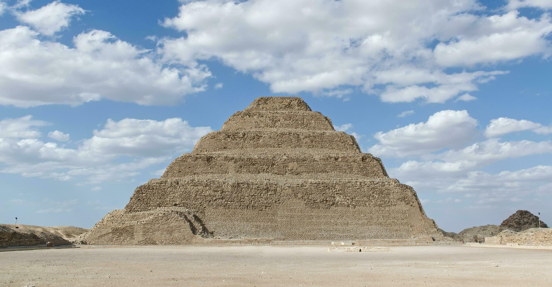 Full Day Pyramids, Sphinx, Sakkara&Memphis